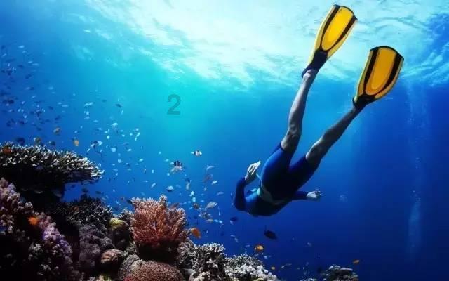 南京交警高速七大队联合行动6小时清障救援