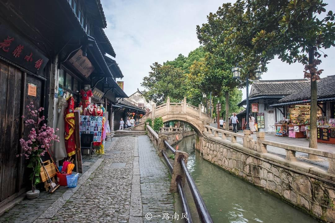考试提前、铺设防滑垫，湖南各地各校多举措应对极端天气
